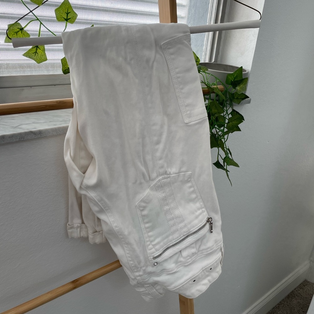 white jeans
